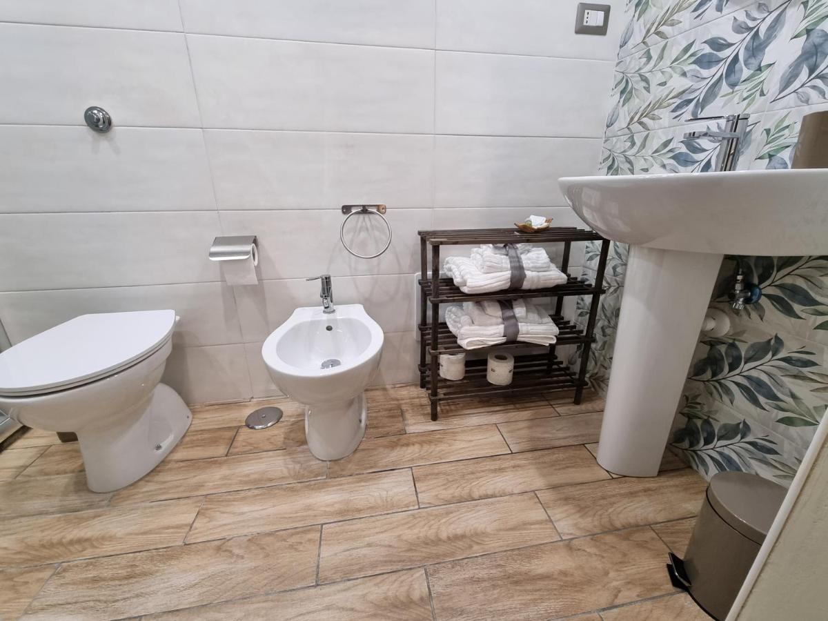 O' Palazziell Villa Napoli Bagian luar foto